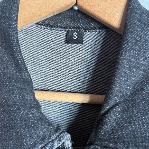 NEW JUDY BLUE | NEW TO THE CITY SHORT SLEEVE DENIM JUMPSUIT IN BLACK SMALL - Picture 7 of 13